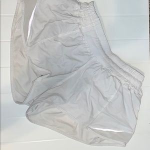 Lulu Lemon White Hotty Hot Shorts